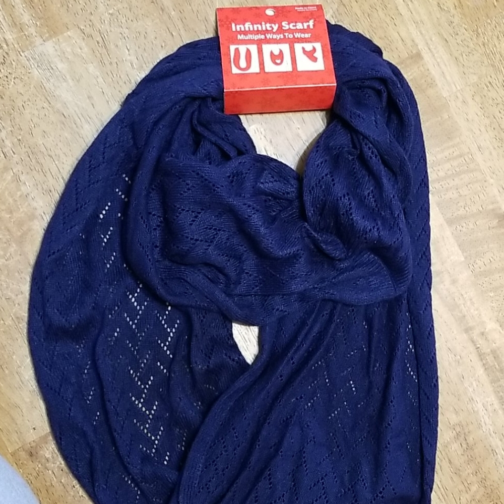 Infinity scarf, blue